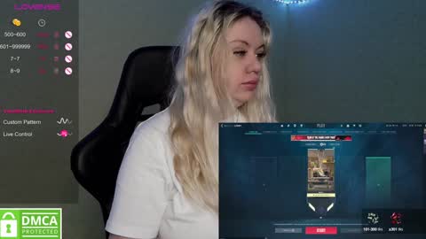 chloue and Gretta online show from February 6, 2025, 2:22 am