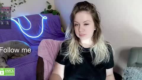 chloue and Gretta online show from March 8, 2026, 4:00 pm