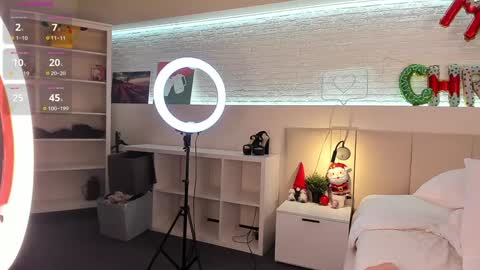 Milana online show from January 4, 2025, 9:10 am