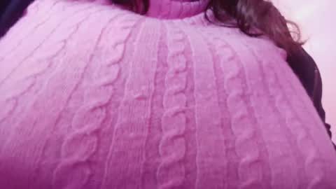 Emily  online show from November 10, 2025, 11:20 am