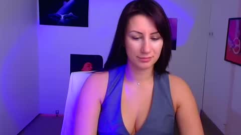 Emma online show from February 3, 2025, 4:10 pm