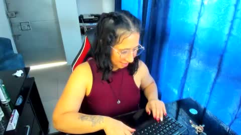 Emma online show from March 4, 2025, 7:54 pm