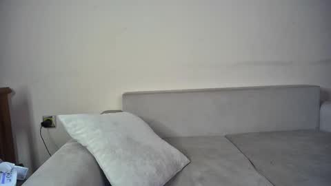 Emma Sugar online show from March 8, 2026, 5:44 am