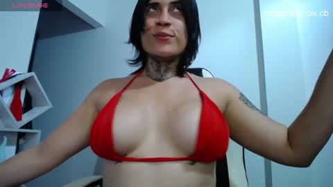  Exa help me position myself with your thumb up thanks  online show from December 10, 2024, 10:26 pm