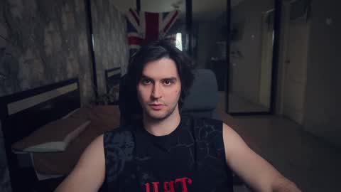 Keanu online show from December 6, 2024, 2:17 pm