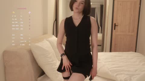 Essie  online show from April 18, 2026, 6:12 pm