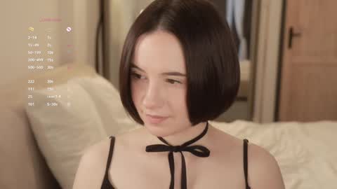 Essie  online show from April 23, 2026, 5:48 pm