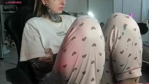 Alis online show from November 19, 2025, 8:58 am