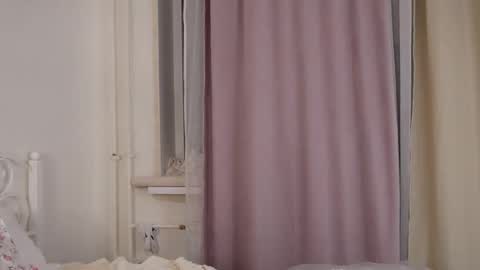 Snapshot of _floret_joy_ chatting on February 24, 2026, 6:28 pm Alice Sorry friends. I wont be able to see you today see you tomorrow. online show from February 24, 2026, 6:28 pm