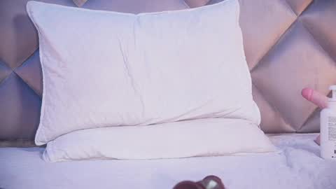 _giggy online show from April 1, 2026, 1:41 pm