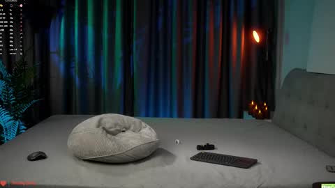 Snapshot of _healing_hottie_ chatting on January 17, 2026, 8:23 pm Veronica online show from January 17, 2026, 8:23 pm