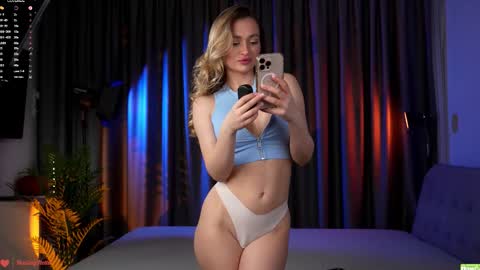 Snapshot of _healing_hottie_ chatting on February 5, 2026, 8:57 pm Veronica online show from February 5, 2026, 8:57 pm