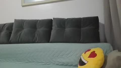 Criss4u online show from April 18, 2026, 6:56 pm