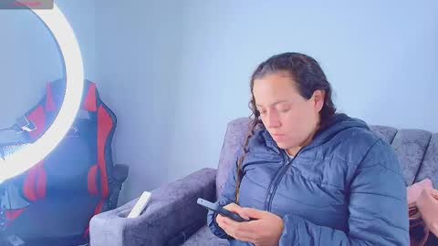 Honey online show from October 17, 2025, 2:41 pm