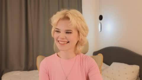 Alisha online show from June 4, 2026, 1:06 pm