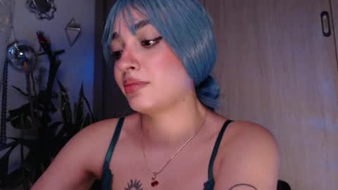 Jenn  online show from May 24, 2026, 11:21 pm