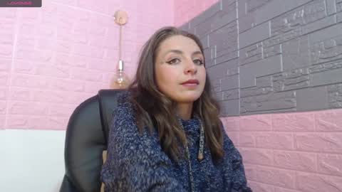 Isa online show from February 2, 2025, 6:20 pm