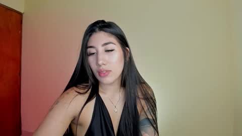 Isabella online show from November 25, 2025, 11:16 pm