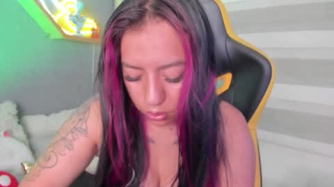 Ivanna  online show from September 25, 2025, 7:28 pm