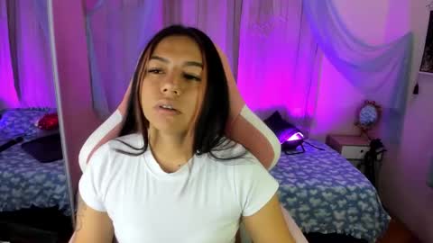 Ivanna  online show from November 7, 2025, 8:42 pm