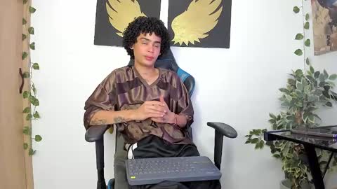 Jay online show from February 2, 2025, 1:12 am