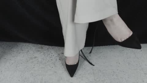 Miss Jade online show from September 17, 2025, 11:34 am