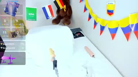 Snapshot of _jasminnee_ chatting on July 11, 2026, 6:10 pm _jasminnee_ online show from July 11, 2026, 6:10 pm