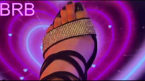 Snapshot of _jessy_moon_ chatting on June 4, 2026, 11:00 pm ... online show from June 4, 2026, 11:00 pm
