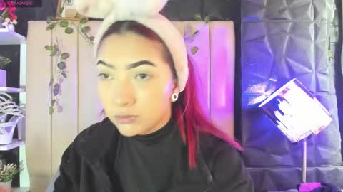 Mia online show from January 16, 2026, 2:32 pm