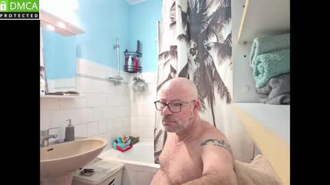 Joker online show from December 2, 2025, 2:17 am