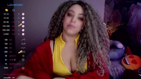 _just_a_queen_3 online show from February 20, 2025, 5:51 pm