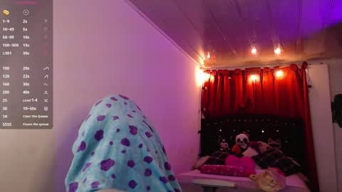 Cata  online show from September 30, 2025, 3:11 am