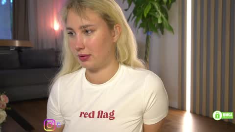 Kate online show from April 17, 2026, 3:37 pm