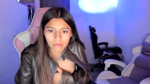 khloe sweet online show from September 18, 2025, 12:23 am