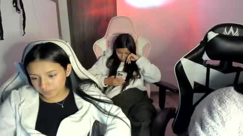 khloe sweet online show from November 19, 2025, 11:27 pm