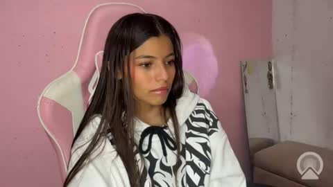 Snapshot of _khloe_sweet chatting on August 3, 2026, 8:12 pm khloe sweet online show from August 3, 2026, 8:12 pm