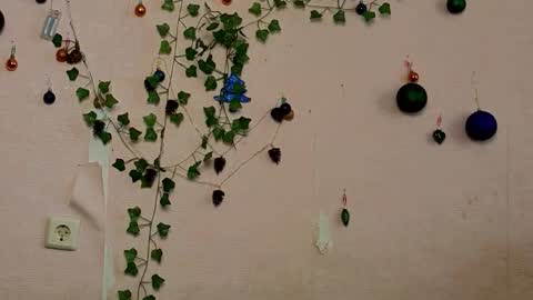 _kikiclark_ online show from February 8, 2026, 12:08 pm