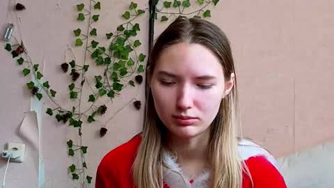 _kikiclark_ online show from February 21, 2026, 8:59 am