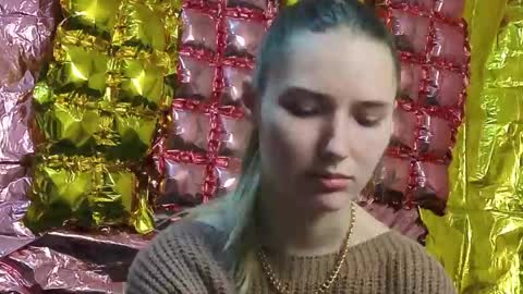 _kikiclark_ online show from March 20, 2026, 6:13 pm