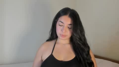 _kimtorres_ online show from February 27, 2026, 10:21 pm