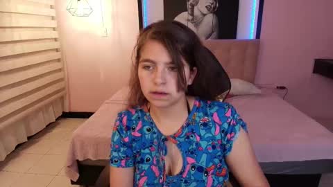 _kitten_1 online show from February 10, 2025, 4:14 pm