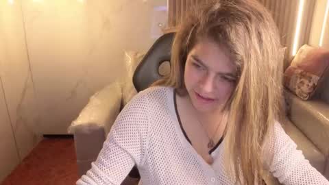 _kitten_1 online show from January 14, 2026, 3:34 am