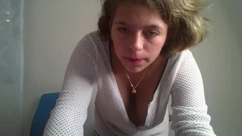 _kitten_1 online show from April 12, 2026, 4:17 am