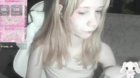  kuro  online show from May 15, 2026, 7:37 am