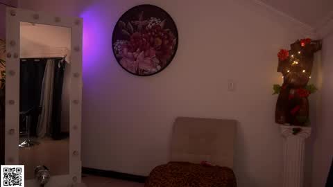 Snapshot of _lady_di chatting on March 6, 2025, 4:08 am Not on OF Some stuff for sale online show from March 6, 2025, 4:08 am