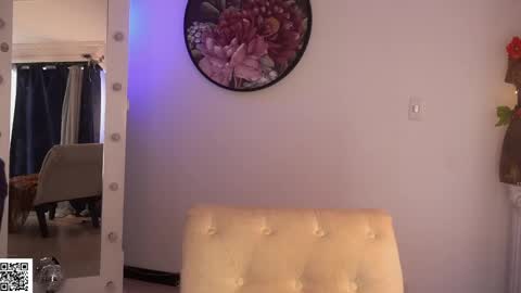 Snapshot of _lady_di chatting on March 8, 2025, 5:01 pm Not on OF Some stuff for sale online show from March 8, 2025, 5:01 pm