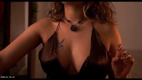 Snapshot of _lady_di chatting on December 5, 2025, 3:59 am Not on OF Some stuff for sale online show from December 5, 2025, 3:59 am