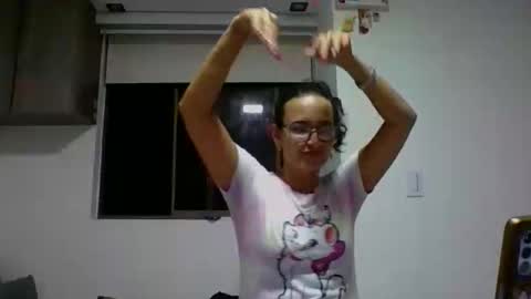 SANDRA online show from September 21, 2025, 8:05 am