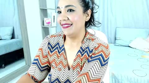 NAILHA SAJANI  online show from December 2, 2024, 3:25 pm