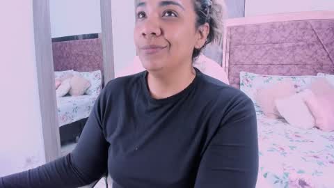 NAILHA SAJANI  online show from February 13, 2025, 12:00 pm